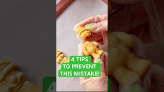 4 Tips to prevent your cookies from breaking #hacks #tips #fail #baking #christmas