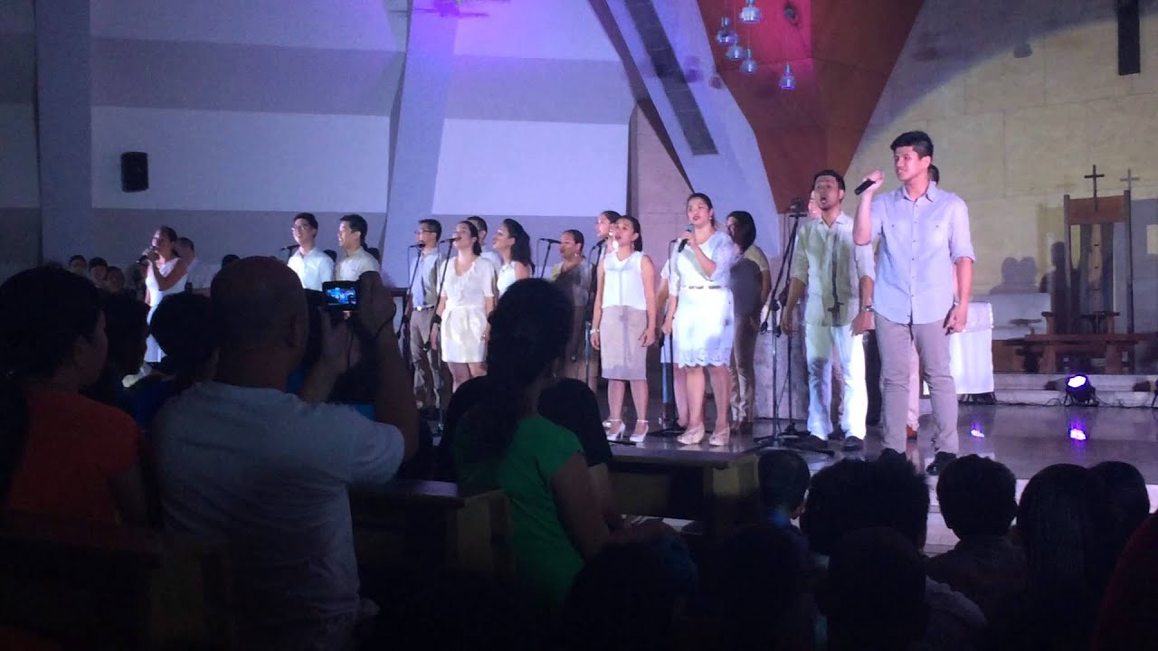 St. Louis Jesuits Medley - Bukas Palad (live) - YouTube