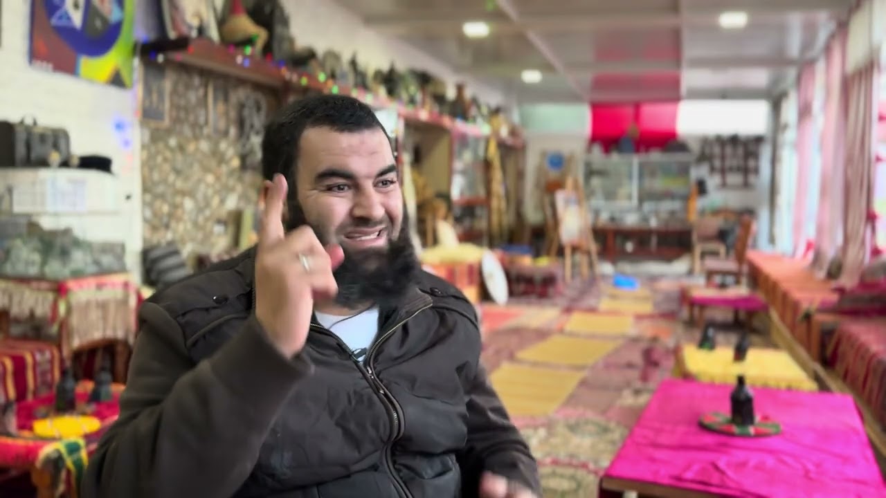 عادل ازناكي