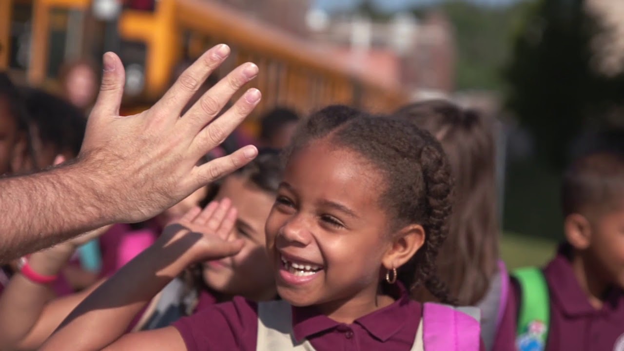 Abby Kelley Foster performance shares message of inspiration at Middle  School