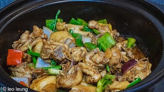 《廣東話影片》真。煲仔菜系列——啫啫雞煲只用一隻砂煲如何做到比酒家更好味