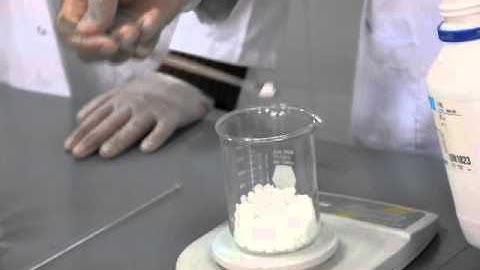 Preparing Sodium Hydroxide Solution Part 1