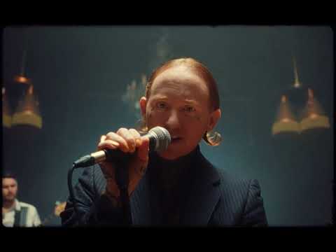 Frank Carter &amp; The Rattlesnakes - Man of the Hour (Official Video)