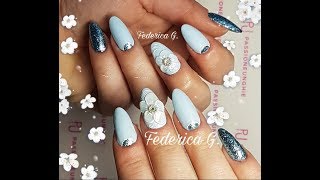 VIDEO CHIACCHIERECCIO: LIGHT BLUE SPRING NAIL ART