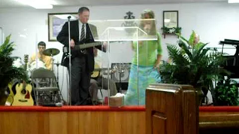 Tracy and Jamie Horn - I Believe He's Coming Back ...