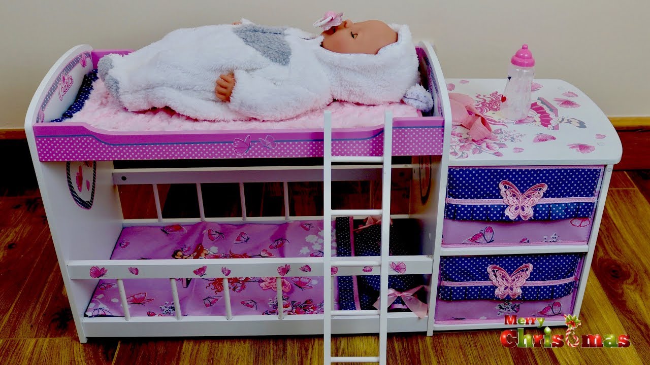 Graveren blouse schade Beautiful Dolls Wooden Bed with Pillow and Drawer Unboxing Set up & Play  with Baby Born Doll - YouTube