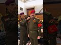 رئيس اركان الجيش العراقي الباسل يقوم بترقية احد الضباط لرتبة رائد 