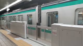 長田駅を発車する神戸市地下鉄6000系6144F。