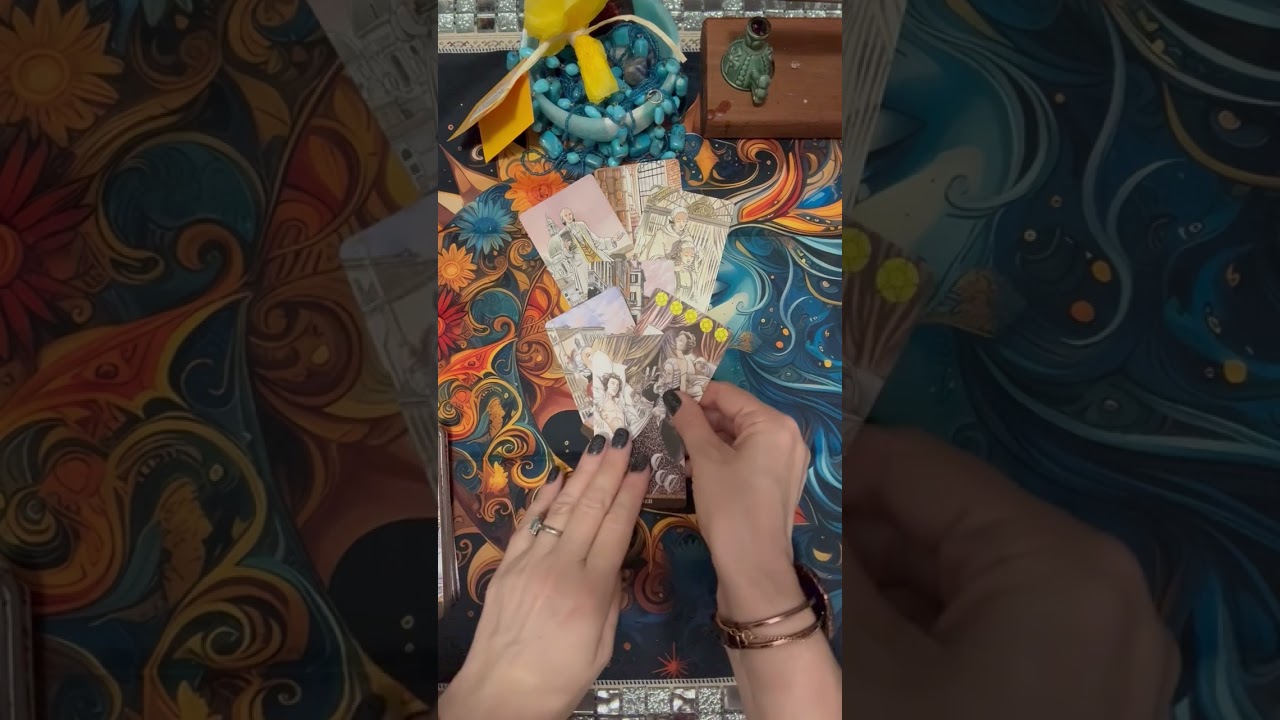Спит ли он с той женщиной с которой живет ? И с кем он спит ? 👀😇🤵🏻‍♂️