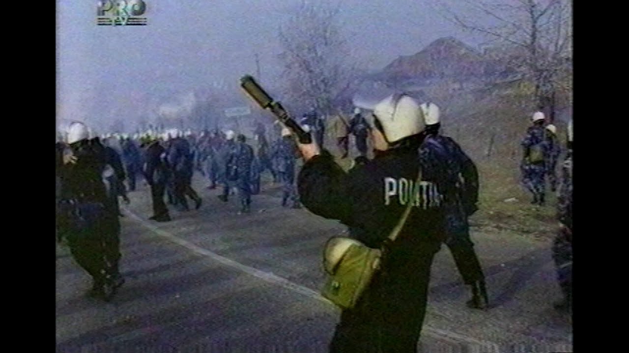 Mineriada din Ianuarie 1999  --  (( Defileul Jiului,  Costesti, Rm. Valcea ))