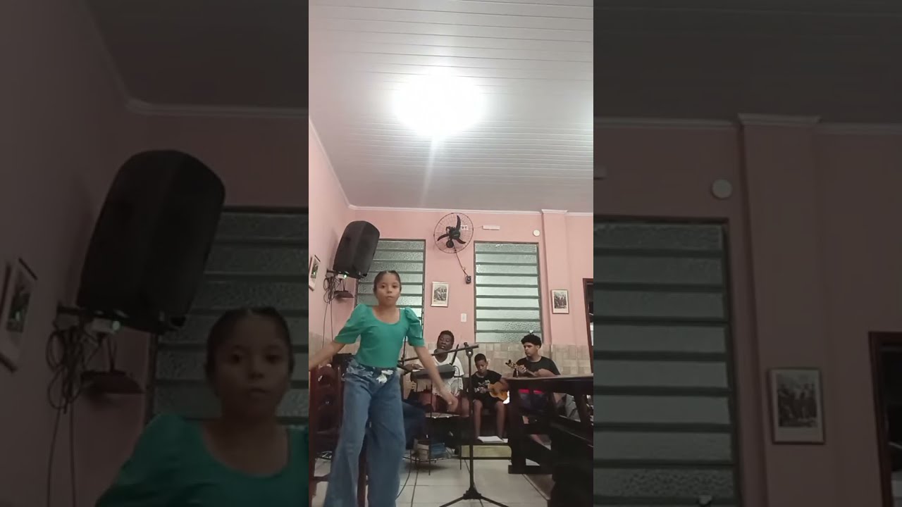 Aula na igreja São José do Maracanã 