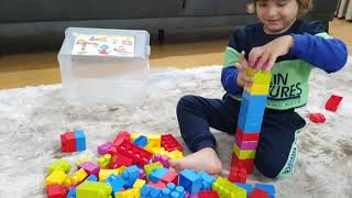 Çok parçalı lego açıyoruz kule yaptık