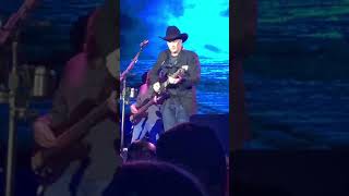 Video thumbnail of "“Nobody’s Home” Clint Black Riverwind Casino Norman, OK 3/08/19"