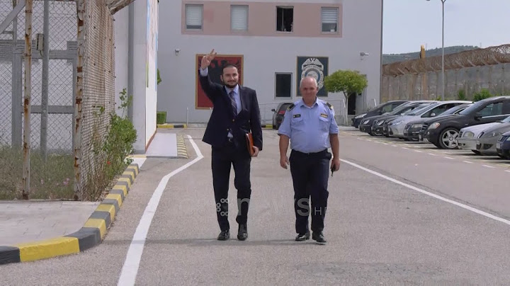 Salianji lë ambientet e burgut, pritet nga mbështetësit! Ish-deputeti: U burgosa për arsye politike