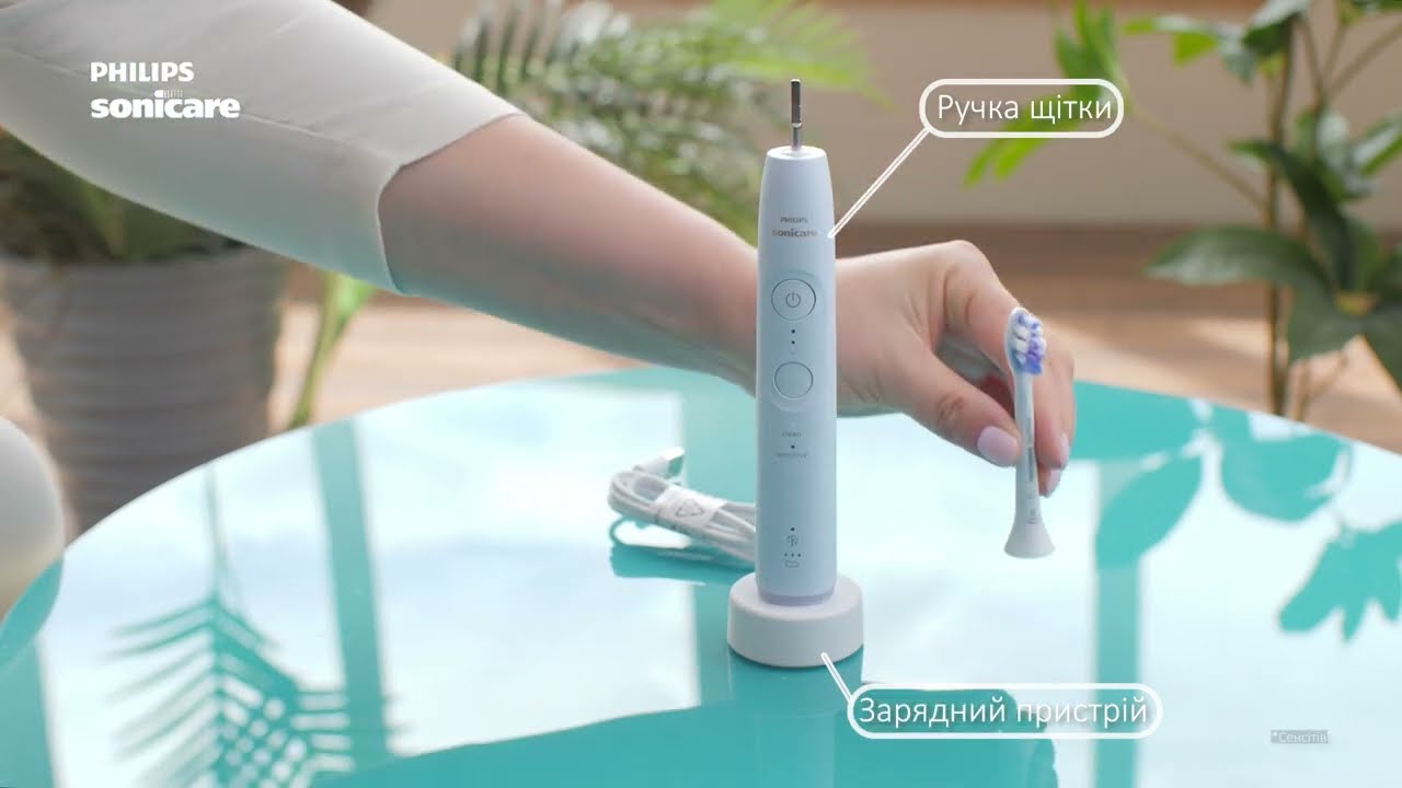 Розпаковка звукової зубної щітки Philips Sonicare серії 6100