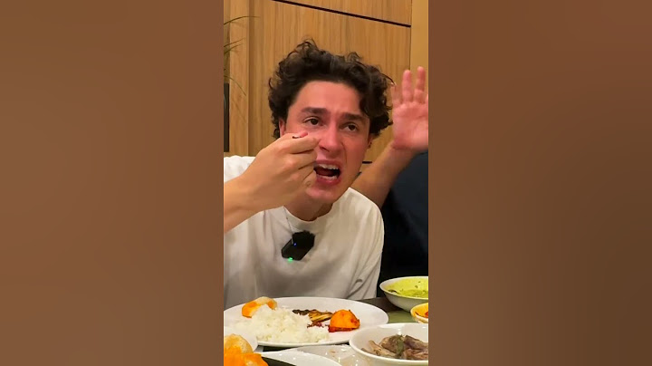 Mencoba NASI PADANG untuk Pertama Kalinya! 🇮🇩 #indonesia