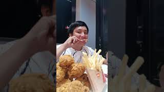 FRIED CHICKEN AT FRIES 🍟 MUKBANG BUTO LANG ANG NATIRA SARAP NA SARAP