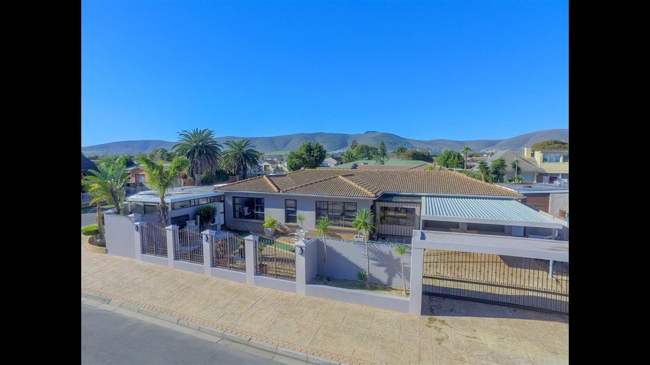 3 Bed House for sale in Western Cape | Cape Town | Goodwood | Monte Vista |
