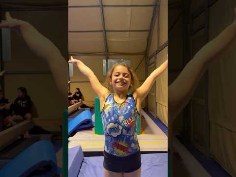 LE NOSTRE GOLD A TRAVE 🚀💛 #balancebeam #ginnasticaartistica #ginnastica #gold #flick #backflip