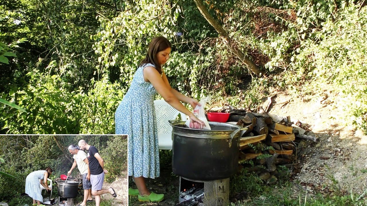 PRAVIM PEKMEZ OD ŠLJIVA  A AMSAL SE ČUDI ŠTO JE TAKO MALO PEKMEZA A ŠERPA VELIKA