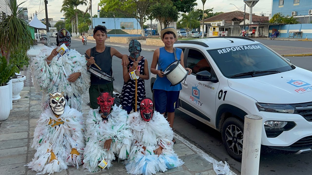 ALA URSA DE PEDRAS DE FOGO