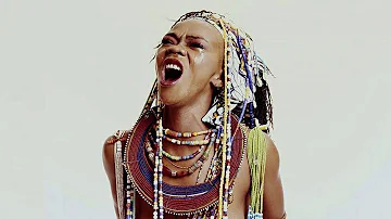 Brenda Nokuzola Fassie ~ "Vuli ndlela" | South African Music