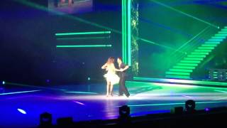 Laury Thilleman et Maxime Dereymez - Danse avec les stars la tournée ( Lyon 01/02/14)