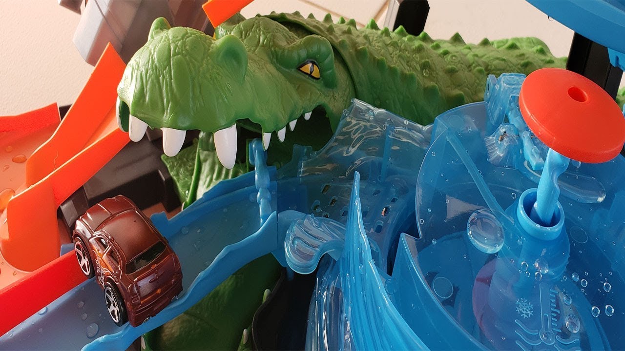 TESTANDO A NOVA SUPER PISTA HOT WHEELS DO T-REX AZUL GIGANTE