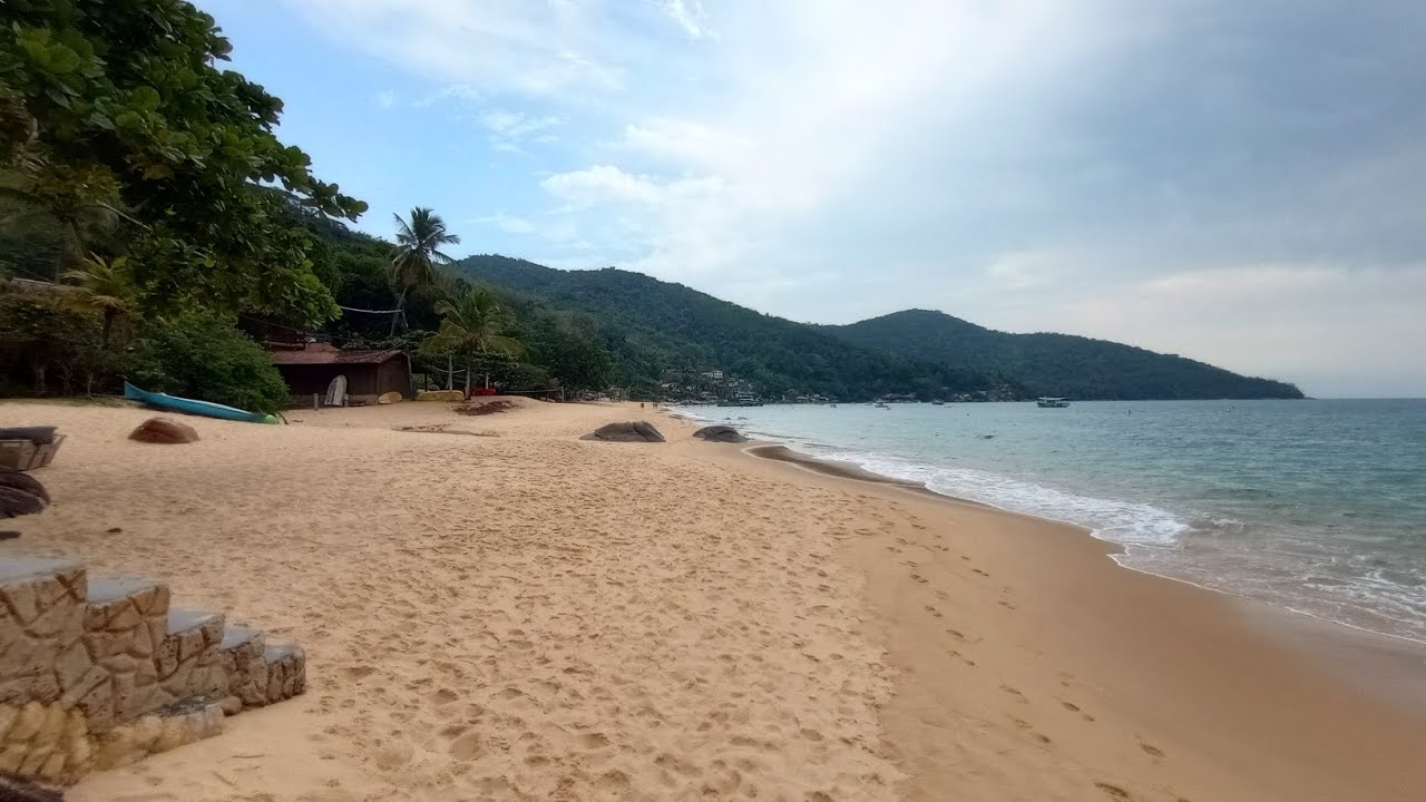 Pousada com 21 Suítes à Venda na Praia de Araçatiba, Ilha Grande, Angra dos Reis, RJ. (Ilha Grande).