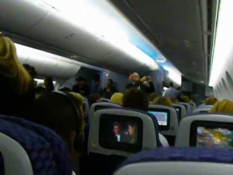 Inside United Airlines 787 8 Economy Coach Star Megado Iv Boeing Dreamliner S Continental