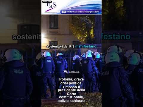 Video Polonia, grave crisi politica: rimosso il presidente della Corte costituzionale, polizia schierata