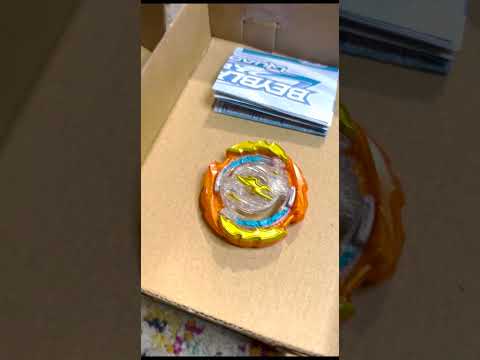Onyx’s Toy Adventure: Beyblade Burst!!