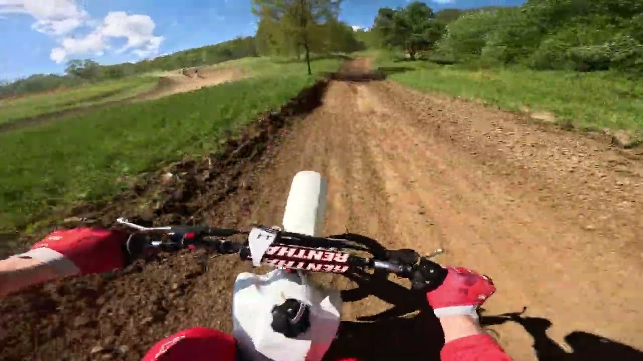 Classic motocross - Březolupy 27.4.2024 (Yamaha YZ 490)