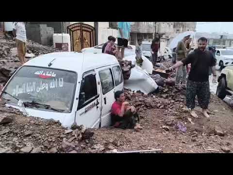 ذنب هذا الشاب المنكوب تتحمله كل يد عبثت بمشاريع تصريف مياه الأمطار في عدن مسؤولين أم مقاولين