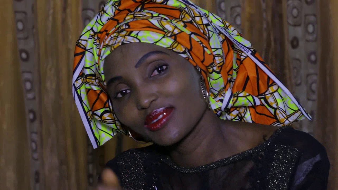 Hauwa Pullou ft Babba Sadou   Cameroun Barka Da Sallah new song