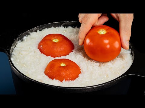 Куриные крылышки с рисом на сковороде
