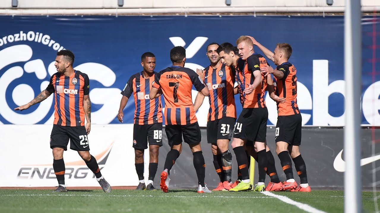 football score 19th goal this UPL season! Junior Moraes scores vs Zorya again
