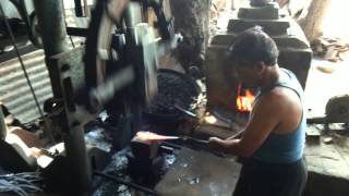 Download lagu Power forging hammer machine for blacksmiths india Power forging hammer machine for blacksmiths india