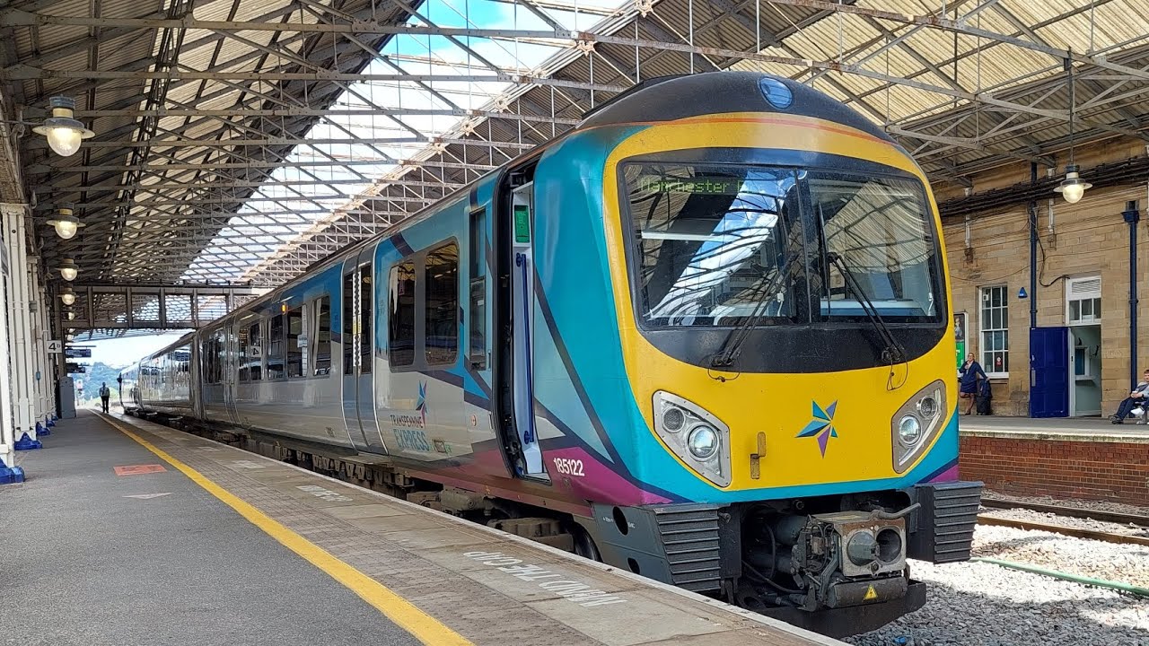 trains-at-huddersfield-ft-westyorkshiretrains185-7th-august-2023