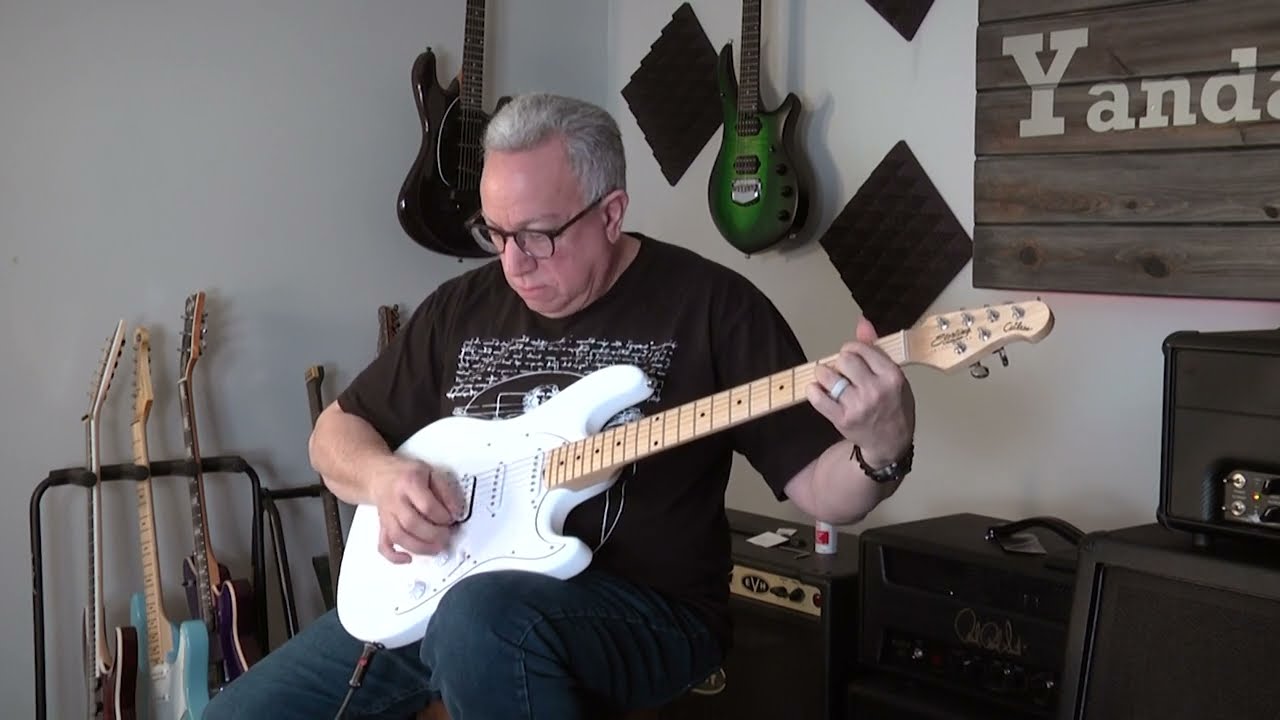 Sterling Intro Series Cutlass Tone Lounge