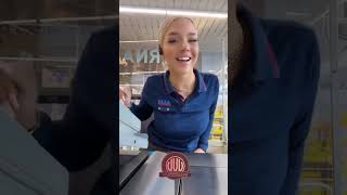 ALDI Mitarbeiterin wird gekündigt nach diesem Video 💔
