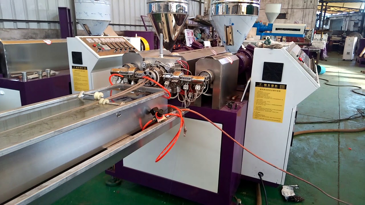 Plastic rattan/wicker extruder machine line - YouTube