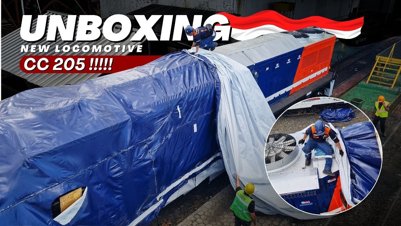 DETIK DETIK UNBOXING LOKOMOTIF CC 205 BARU DAN DIPERLIHATKAN KE PUBLIK !