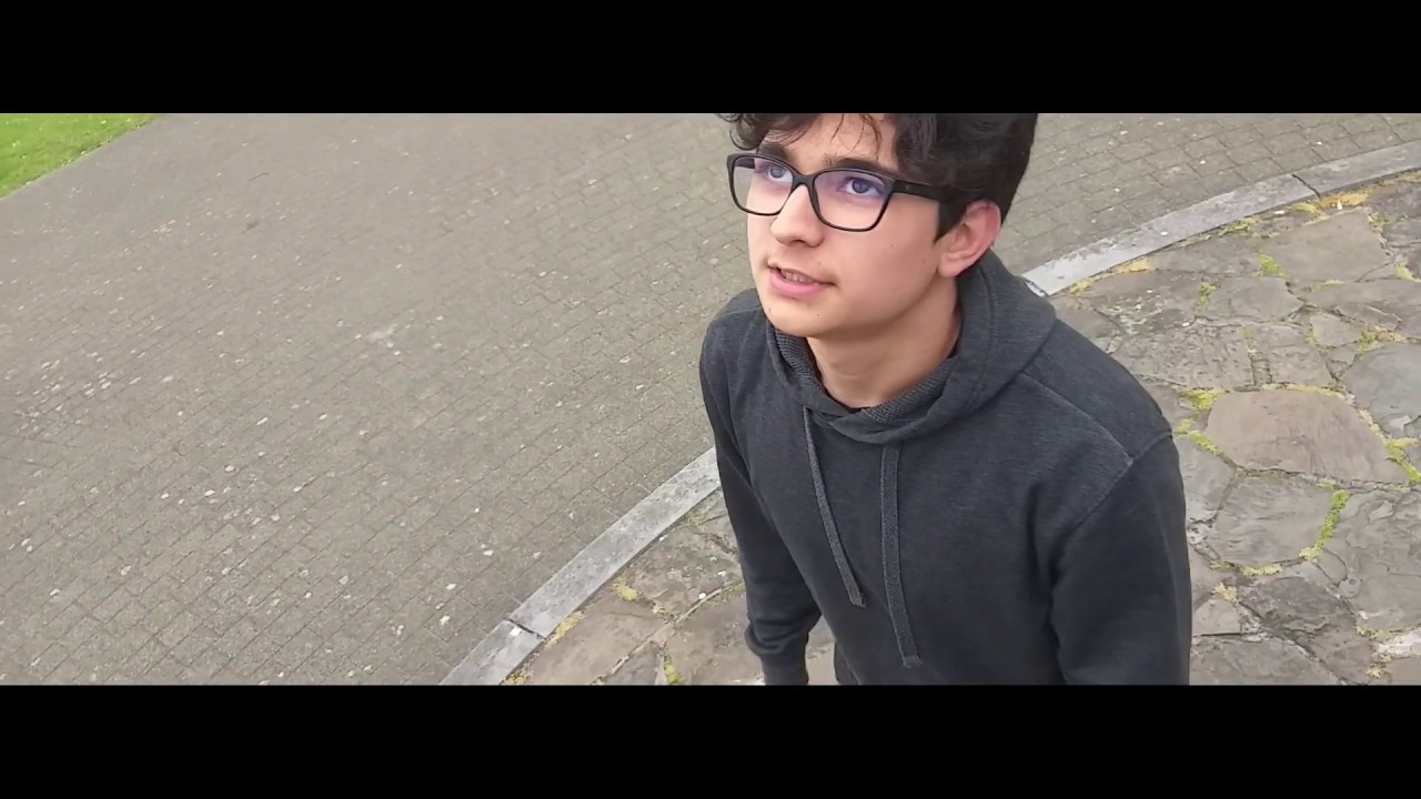 Ik Ben Toch Niet Gek? (Official Trailer) - YouTube