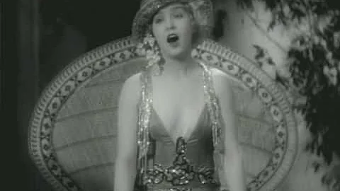 Mary Eaton sings When My Dreams Come True, Marx Br...
