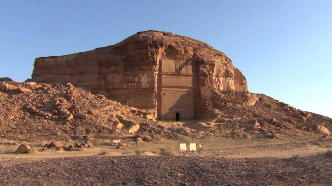 مدائن صالح...أصحاب الحجر...الخميس2014/8/4...1435/10/18...تصويروتعليق الأستاذ/خالد بن يحي لال