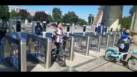 face recognition turnstile used in middle school