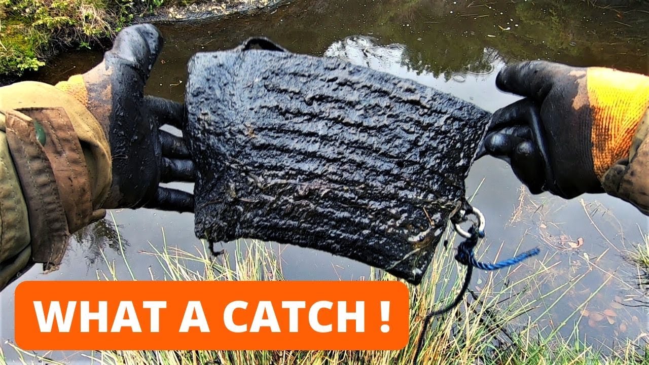 Magnetfishing German WW2 pond and you wont believe what i dragged out of there !