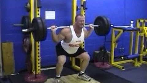 Slow Eccentric Back Squat with Hooks