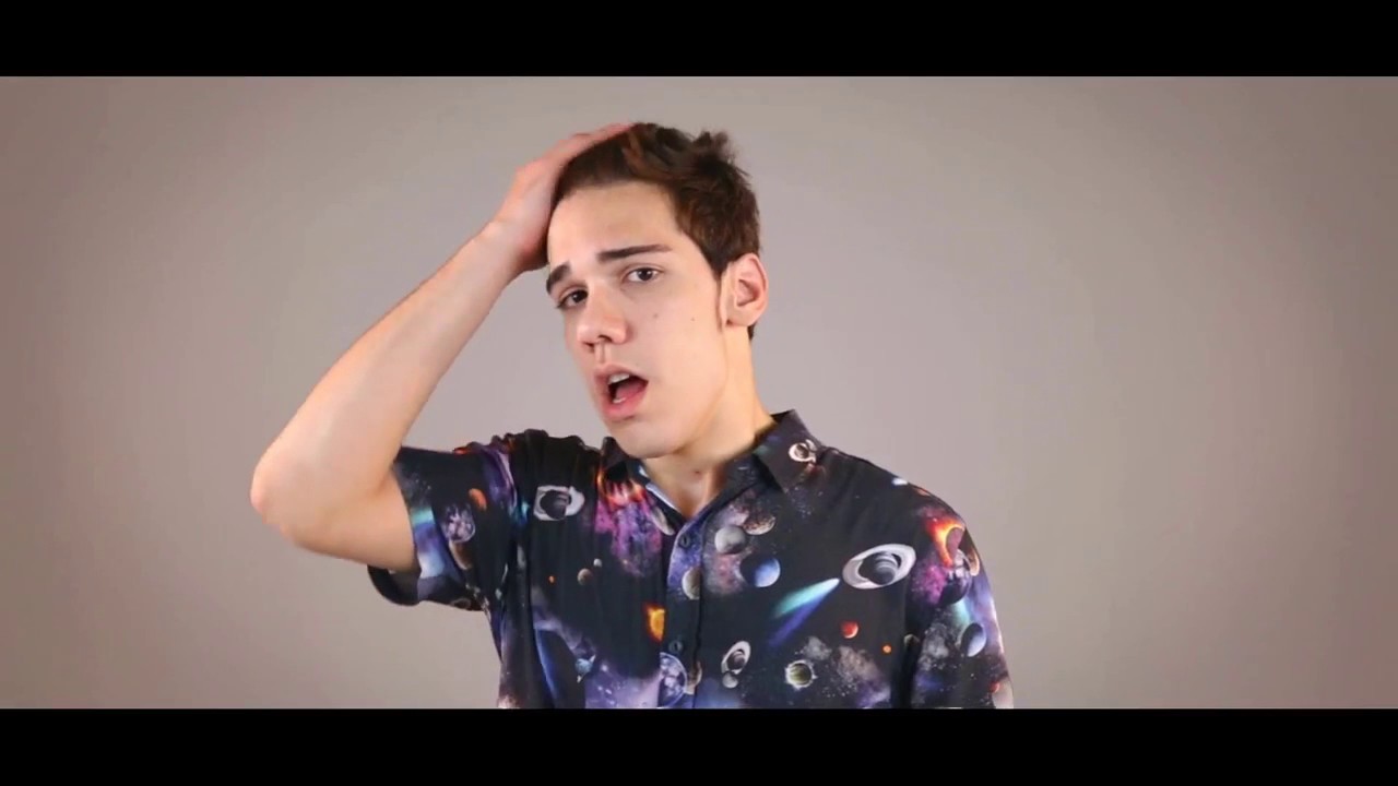 Musica crush so me ilude -MrPoladoful.  ( ft lucas silveira )